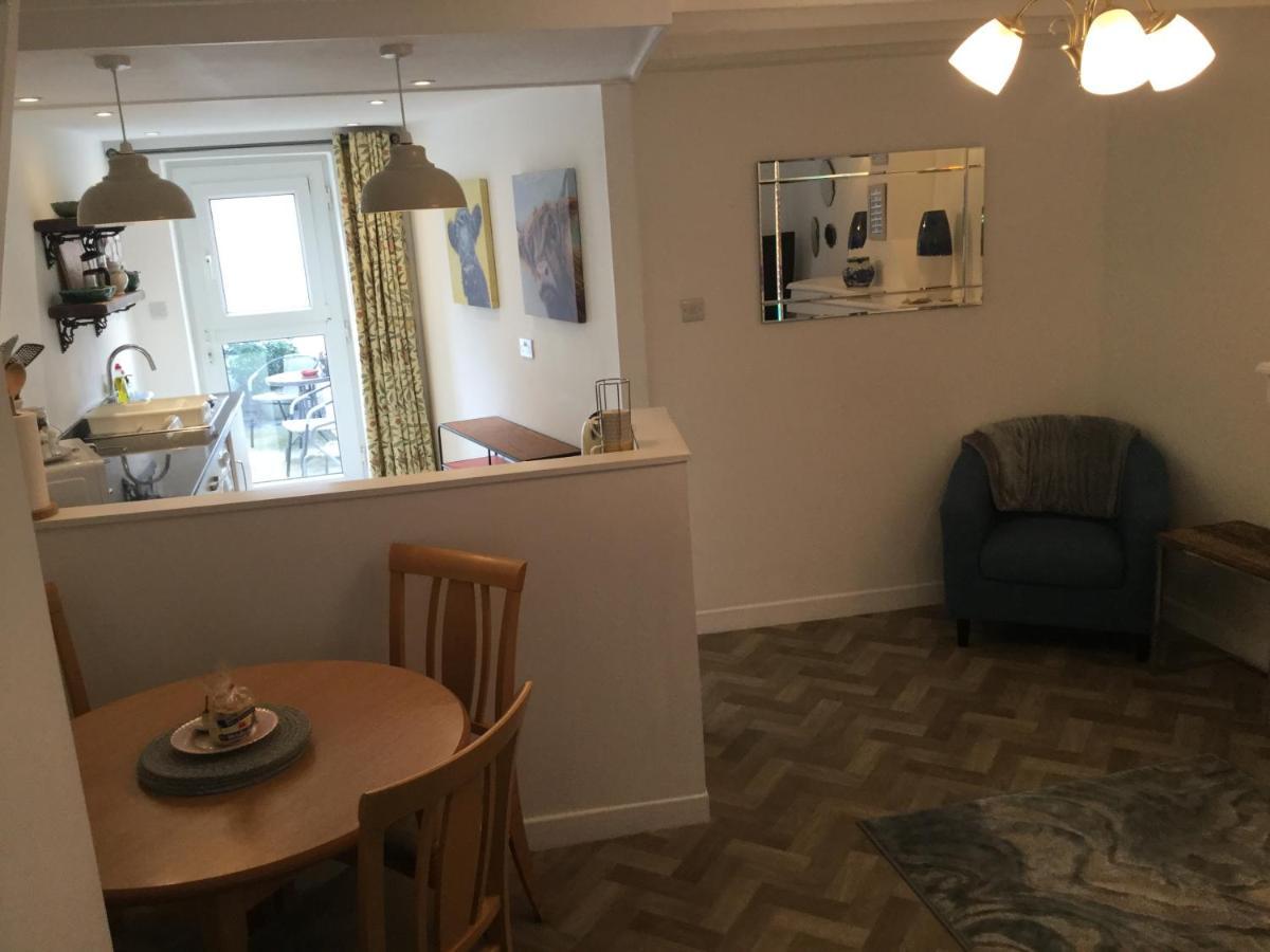 Open Plan Townhouse Lägenhet Caernarfon Exteriör bild